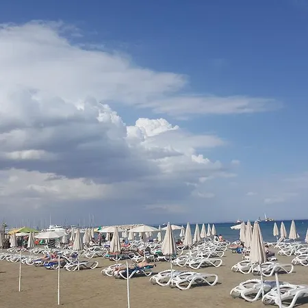 Ithaki Phinikoudes No. 205 Lejlighed Larnaca