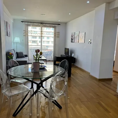 Ithaki Phinikoudes No. 205 شقة *
