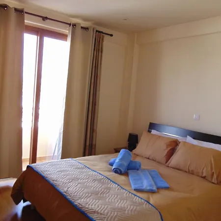 Appartement Ithaki Phinikoudes No. 205