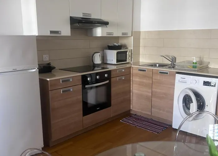 Appartement Ithaki Phinikoudes No. 205 *