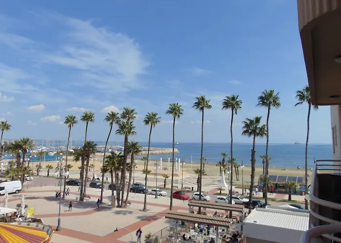 Ithaki Phinikoudes No. 205 Appartement Larnaca