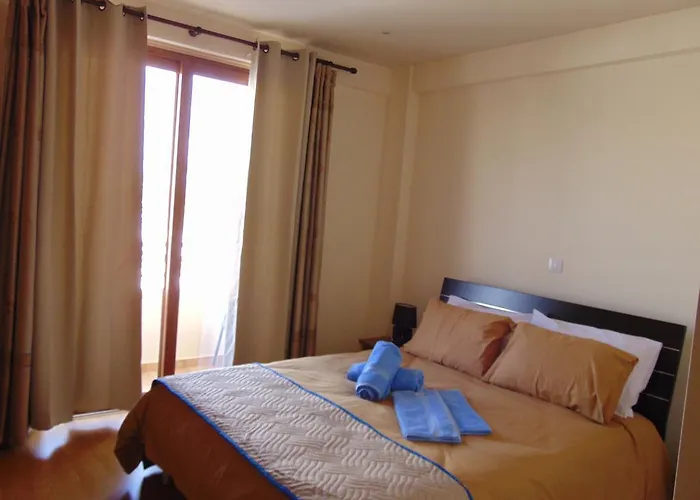 Appartement Ithaki Phinikoudes No. 205