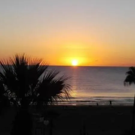 Ithaki Phinikoudes No. 205 * 라르나카